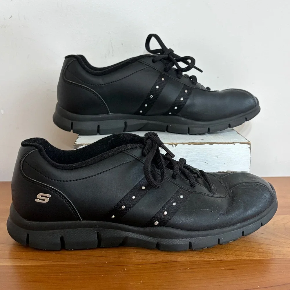 Skechers Womens Black Rhinestone Stripe‎ Sneakers Low Top Athletic Shoes 22420